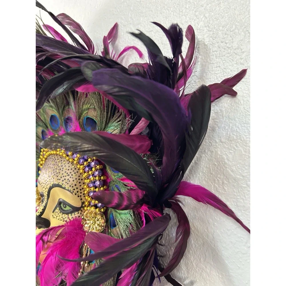 Mardi GrasMask Made Shop Pink, Black With‎ Peacock Feathers Beads Porcelain Face